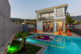Conservative Villas