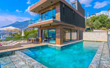 Villa Lucky Kışla | Süpervillam