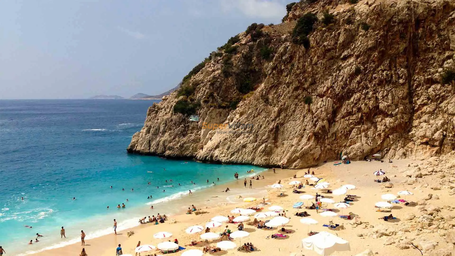 Romantik Bir Kaçamak: Balayı Çiftleri İçin Kaş ve Kalkan Kiralık Villa Rehberi