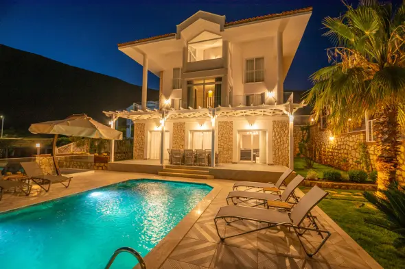 Villa Elena Beyaz 1